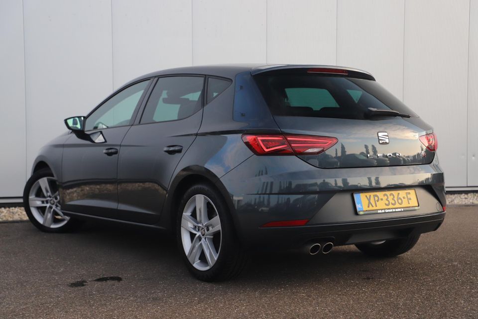 SEAT Leon 1.5 TSI FR Business Intense 131PK Virtual Cockpit Full LED Keyless Navigatie Sfeerverlichting Clima Cruise Lane Assist 17 inch LMV Parkeersensors