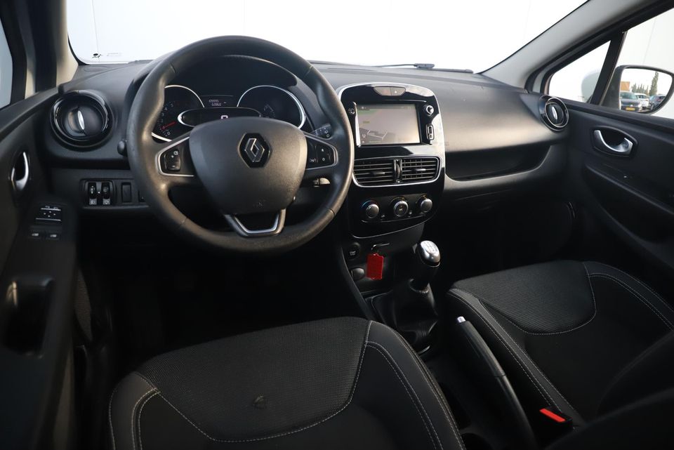 Renault Clio Estate 0.9 TCe Zen Facelift! 90PK Navigatie Airco Cruise Parkeersensor Carplay Android LED