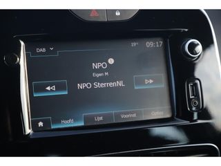 Renault Clio Estate 0.9 TCe Zen Facelift! 90PK Navigatie Airco Cruise Parkeersensor Carplay Android LED