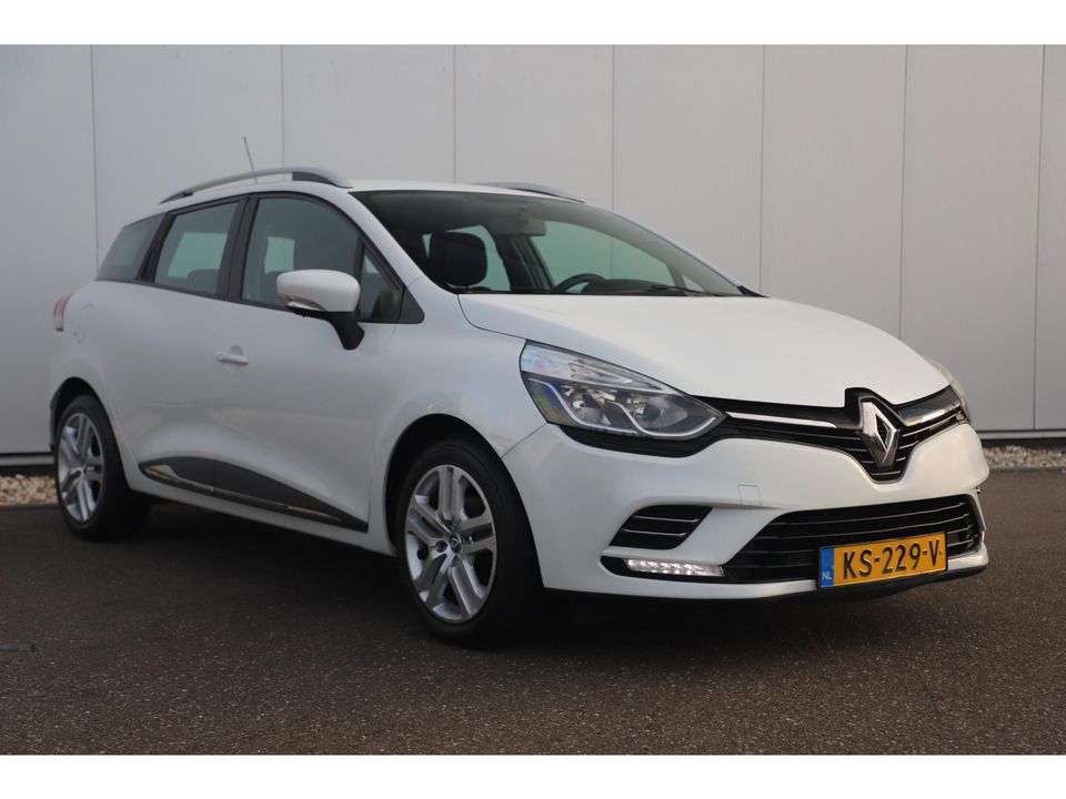 Renault Clio Estate 0.9 TCe Zen Facelift! 90PK Navigatie Airco Cruise Parkeersensor Carplay Android LED