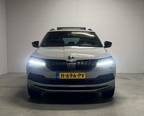 Škoda Karoq 1.5 TSI Sportline Virtual Pano Trekhaak Carplay