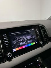 Škoda Karoq 1.5 TSI Sportline Virtual Pano Trekhaak Carplay