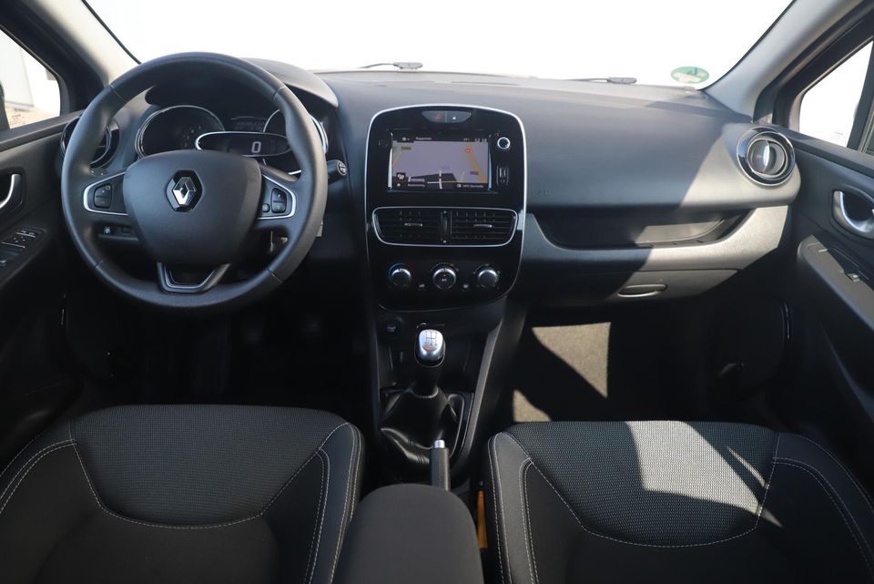 Renault Clio Estate 0.9 TCe Zen 90PK Navigatie Carplay Android Bluetooth Airco Parkeersensor Dealer onderhouden