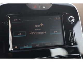 Renault Clio Estate 0.9 TCe Zen 90PK Navigatie Carplay Android Bluetooth Airco Parkeersensor Dealer onderhouden