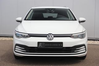 Volkswagen GOLF Variant 1.0 eTSI Life 110PK Automaat Virtual Cockpit 17 inch LMV Navigatie PDC Sfeerverlichting Carplay Android Getint Glas Adaptive Cruise Lane Assist Memory Elektrische Sportstoel