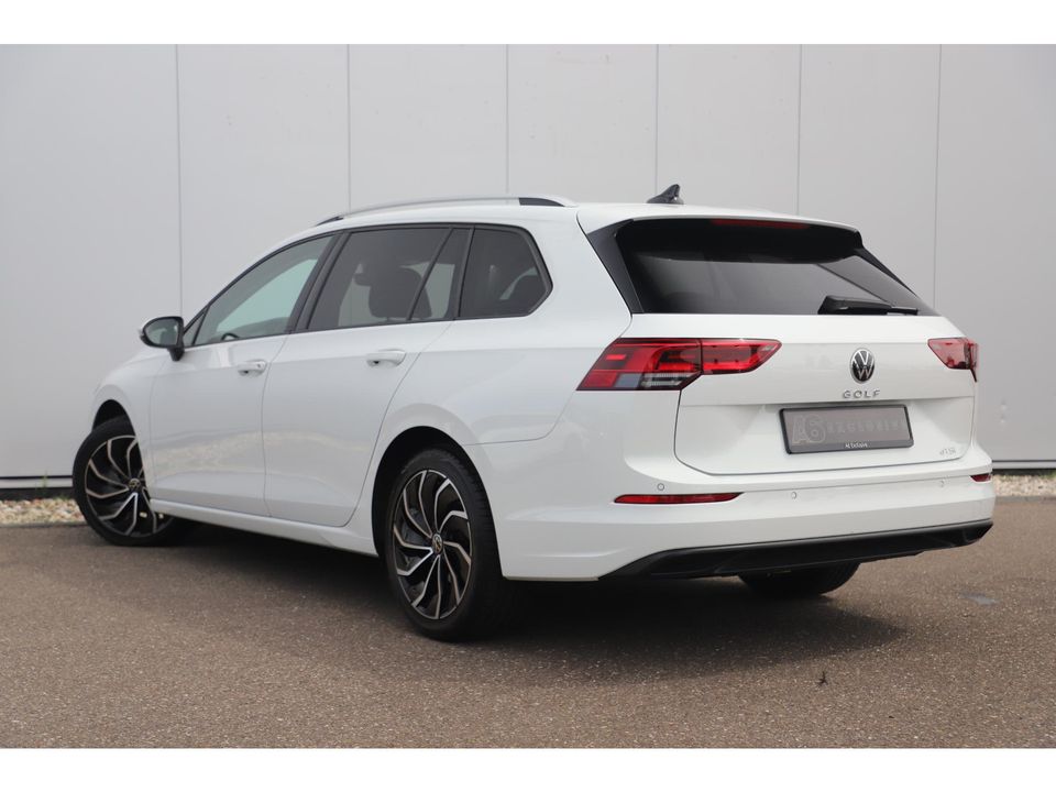 Volkswagen GOLF Variant 1.0 eTSI Life 110PK Automaat Virtual Cockpit 17 inch LMV Navigatie PDC Sfeerverlichting Carplay Android Getint Glas Adaptive Cruise Lane Assist Memory Elektrische Sportstoel