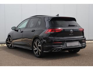 Volkswagen Golf 1.5 eTSI R-Line 150PK DSG Automaat Panoramadak 18 inch Virtual Cockpit Harman Kardon Sfeerverlichting Navigatie Carplay Android Adaptive Cruise Lane Assist Parkeersensors