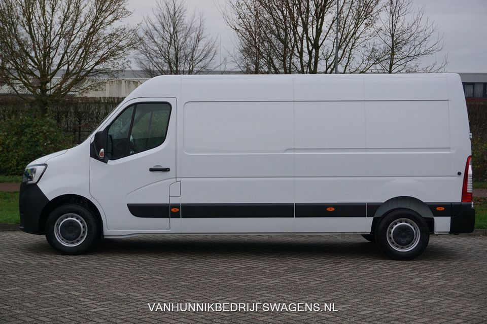 Renault Master T35 2.3 150PK Grand Confort L3H2 Airco, Navi, Camera, Betimmering! NR. 231