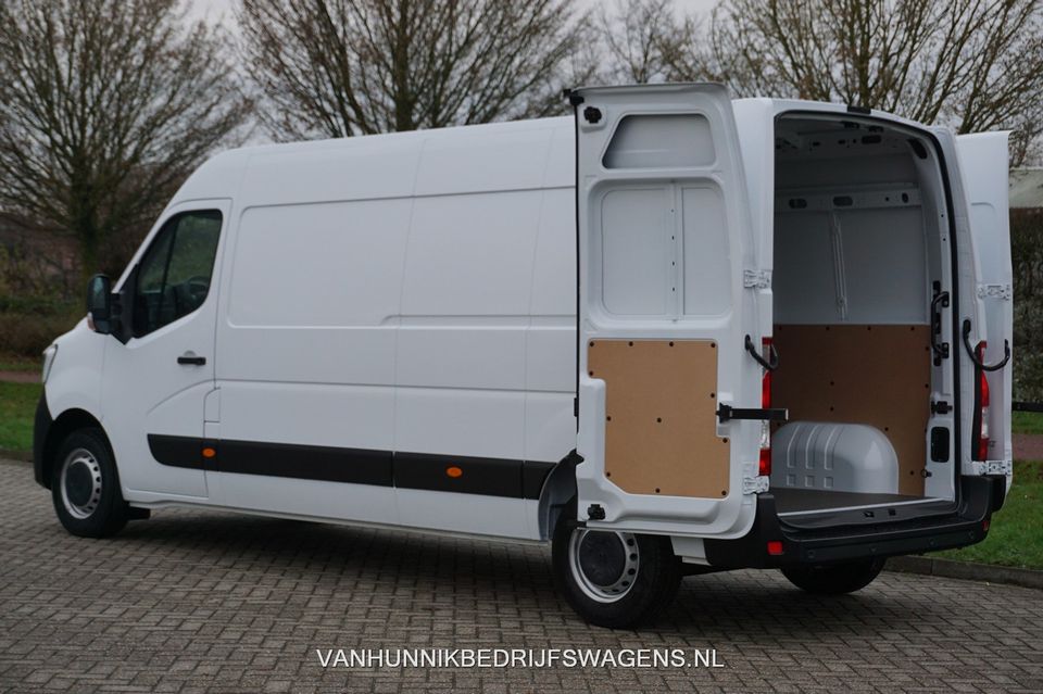 Renault Master T35 2.3 150PK Grand Confort L3H2 Airco, Navi, Camera, Betimmering! NR. 231