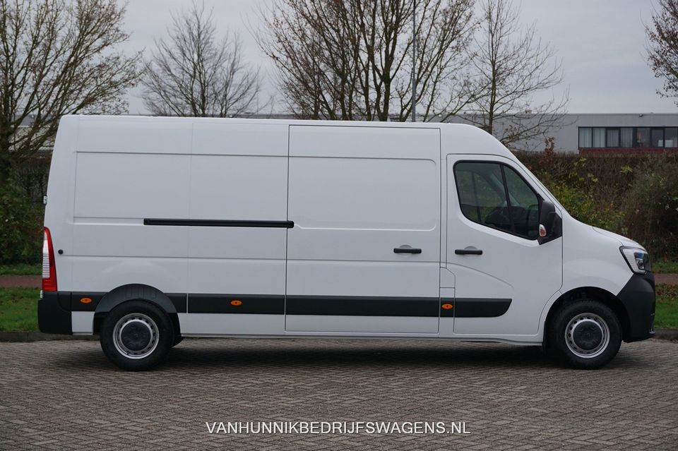 Renault Master T35 2.3 150PK Grand Confort L3H2 Airco, Navi, Camera, Betimmering! NR. 231