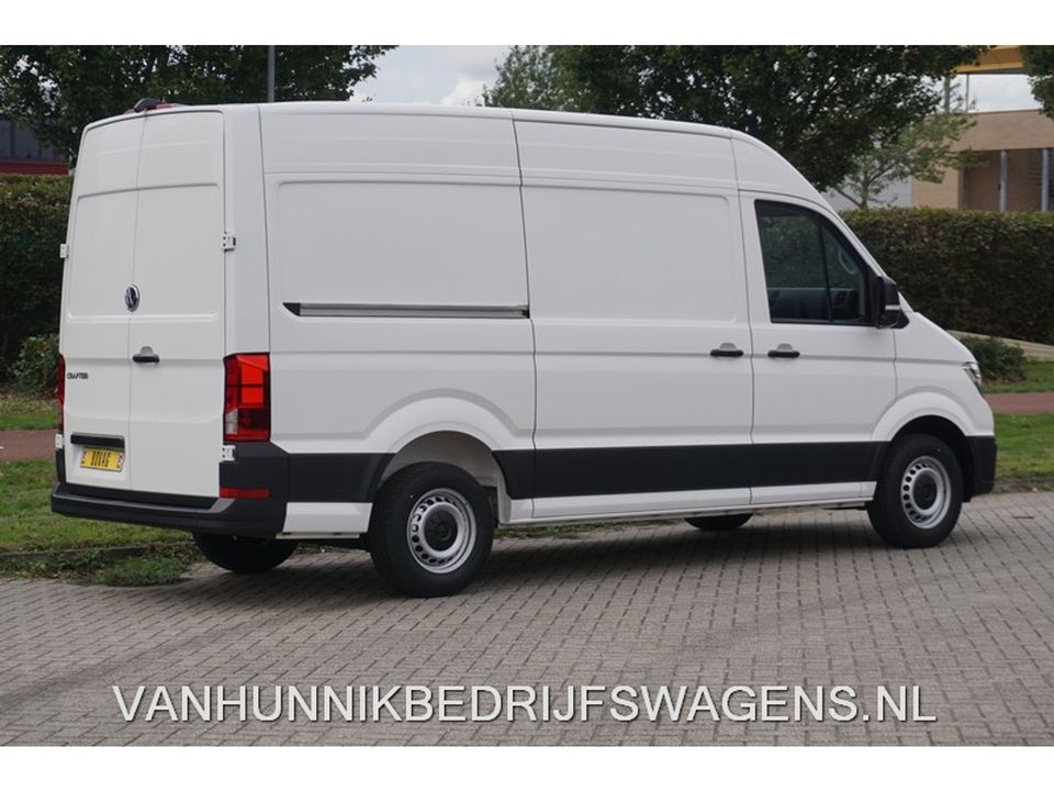 Volkswagen Crafter 35 2.0 177 L3H3 AUT Airco, Navi, Camera, Cruise, Gev. Stoel 270Gr Deur!! NR. 267