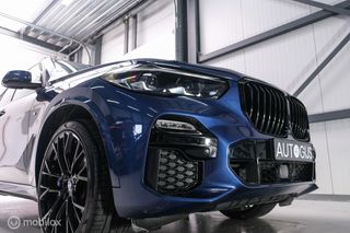 BMW X5 xDrive45e High Executive | M Sport | Phytonic Blue | Panorama | Massage | 22 inch | Trekhaak |