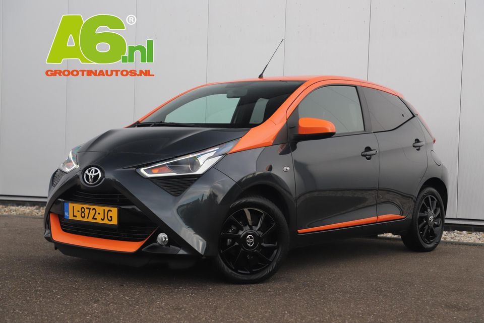 Toyota Aygo 1.0 VVT-i x-JBL Automaat Carplay Android Navigatie Achteruitrijcamera 15 inch LMV Clima Airco LED