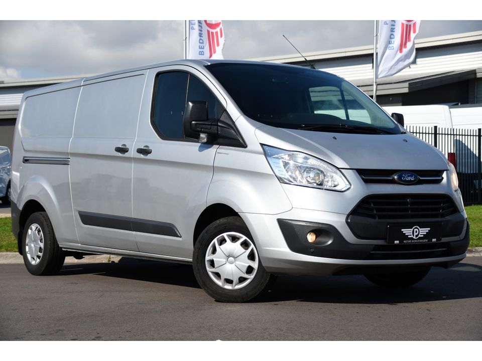 Ford Transit Custom 290 2.0 TDCI L2H1 PB Edition Cruise, Sensoren, 130PK, Euro 6, Trekhaak, Airco, Radio,