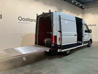 Volkswagen Crafter 35 2.0 TDI L3H3 140 PK / Dhollandia Portaallaadklep / Euro 6 / Airco / Cruise Control / Camera / 3-Zits / 10.100 KM !!