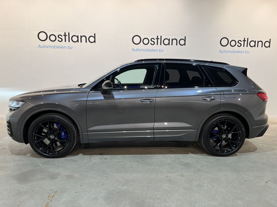 Volkswagen Touareg R 3.0 TSi 462 PK eHybrid 4MOTION Full Options / Luchtvering / IQ Matrix / 360 Camera / Panoramadak / Head-Up / Leder / Stoelventilatie / Stoelverwarming