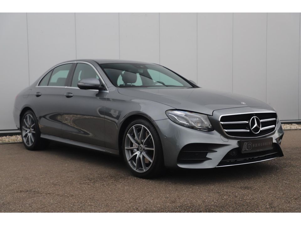 Mercedes-Benz E-Klasse 220 D AMG Sport Automaat Widescreen Sfeerverlichting Memory Leder Navigatie 360 Camera 19 inch LMV Stoelverwarming Carplay Android Auto Multibeam LED