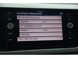 Volkswagen Polo 1.0 TSI Comfortline 95PK DSG Automaat NAP! Navigatie 17 inch Pretoria Look Adaptive Cruise Carplay Android Bluetooth LED