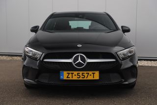 Mercedes-Benz A-Klasse 160 Business Plus Widescreen Half Leder Full LED Navigatie Achteruitrijcamera Stoelverwarming Carplay Android Bluetooth Parkeersensor 16 inch LMV NAP!