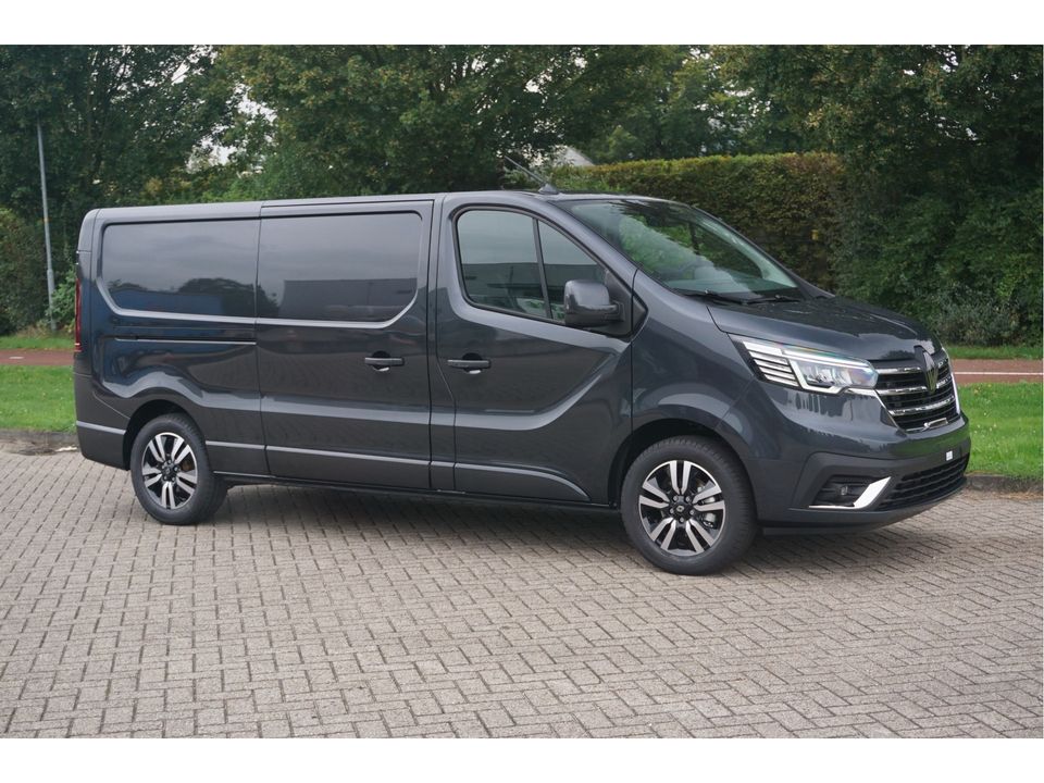 Renault Trafic 2.0 170PK L2H1 EDC Automaat Navi, LM Velg, Betimmering, Trekhaak, 2x Schuifdeur!! NR. 330