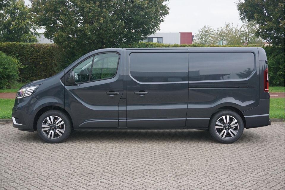 Renault Trafic 2.0 170PK L2H1 EDC Automaat Navi, LM Velg, Betimmering, Trekhaak, 2x Schuifdeur!! NR. 299