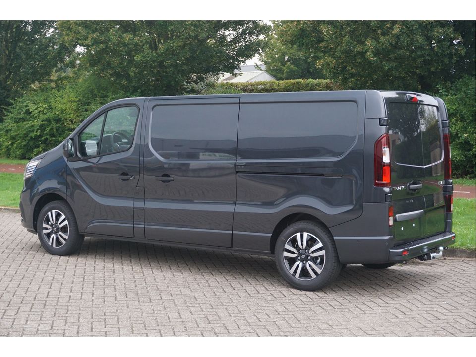 Renault Trafic 170PK L2H1 LUXE EDC AUT BPM VRIJ!! Navi, LM Velg, Betimmering, Trekhaak, 2x Schuifdeur!! NR. 299