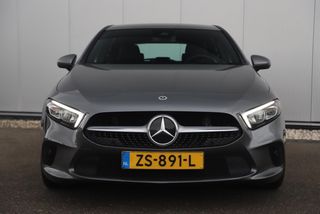 Mercedes-Benz A-Klasse 160 Style Plus Advantage Widescreen Half Leder Full LED 19 inch AMG Look Velgen Navigatie Achteruitrijcamera Carplay Android Clima Cruise Parkeersensor