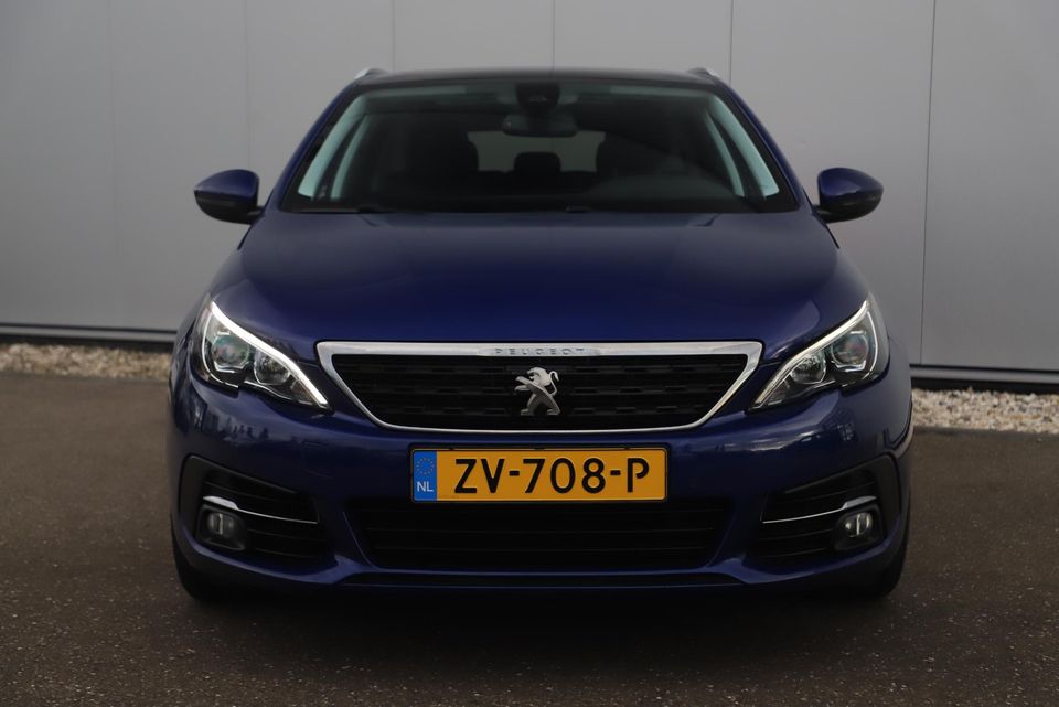 Peugeot 308 SW 1.5 BlueHDi Blue Lease Executive Panoramadak Comfortstoelen Navigatie Camera Carplay Android 16 inch LMV Getint Glas