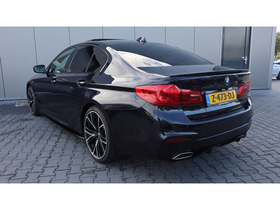 BMW 5 Serie 540i High Exe | M Sport | Leder | Open dak | Led | HUD