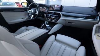 BMW 5 Serie 540i High Exe | M Sport | Leder | Open dak | Led | HUD VERKOCHT