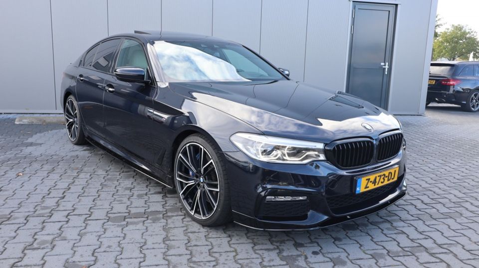 BMW 5 Serie 540i High Exe | M Sport | Leder | Open dak | Led | HUD VERKOCHT