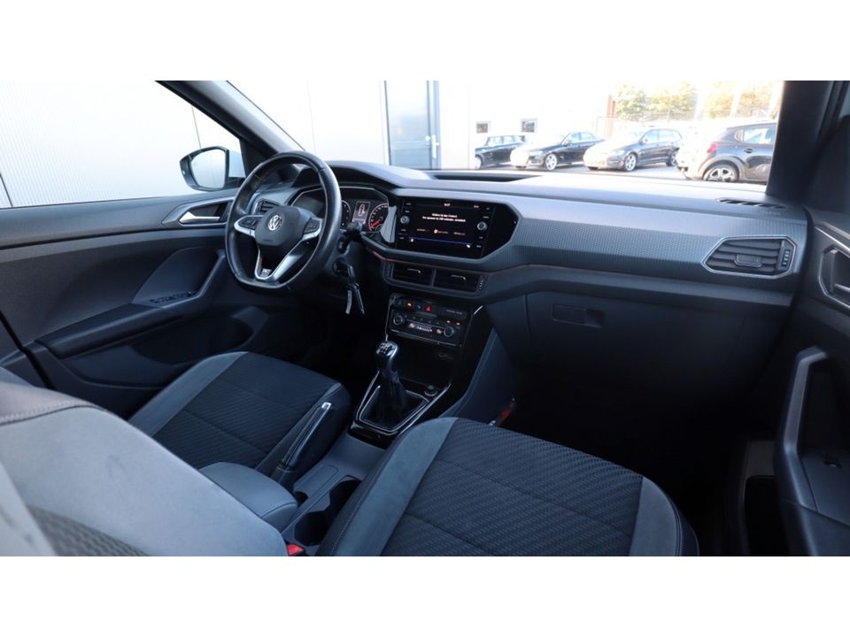 Volkswagen T-Cross 1.0 TSI Style | R Line | adap. cruise | Led | Media | Clima