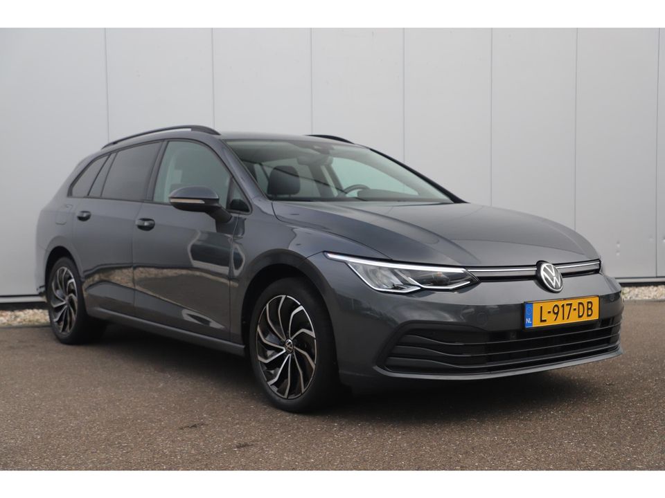 Volkswagen GOLF Variant 1.0 eTSI Life Business 110PK Automaat Virtual Cockpit 17 inch LMV Navigatie Camera PDC Sfeerverlichting Carplay Android Getint Glas Adaptive Cruise Lane Assist Comfortstoelen