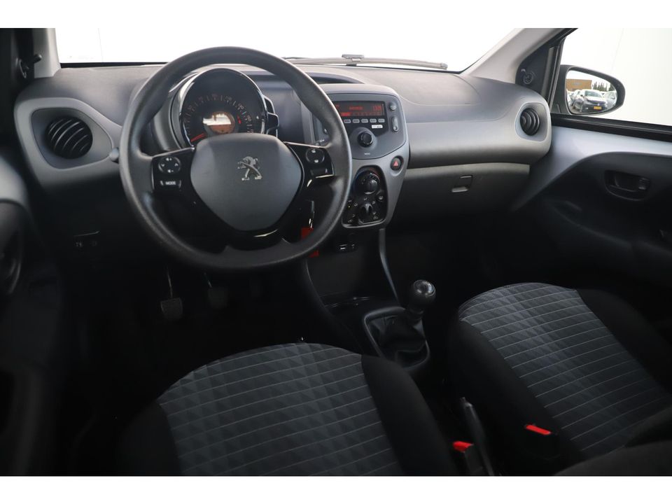 Peugeot 108 1.0 e-VTi Active NAP! All-season banden Airco Radio Bluetooth Elektrische Ramen LED Metallic