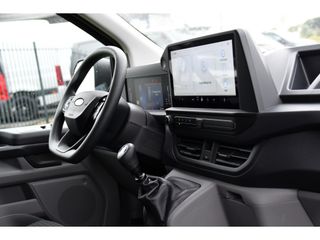 Ford Transit Custom 300 2.0 TDCI L2H1 Black Edition Camera, Cruise, Carplay, Sensoren, 136PK, LED, Multimedia, UNIEK!