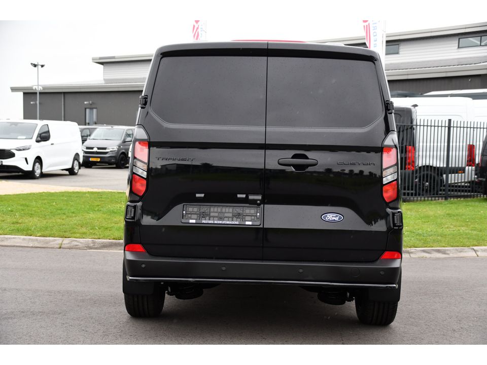 Ford Transit Custom 300 2.0 TDCI L2H1 Black Edition Camera, Cruise, Carplay, Sensoren, 136PK, LED, Multimedia, UNIEK!