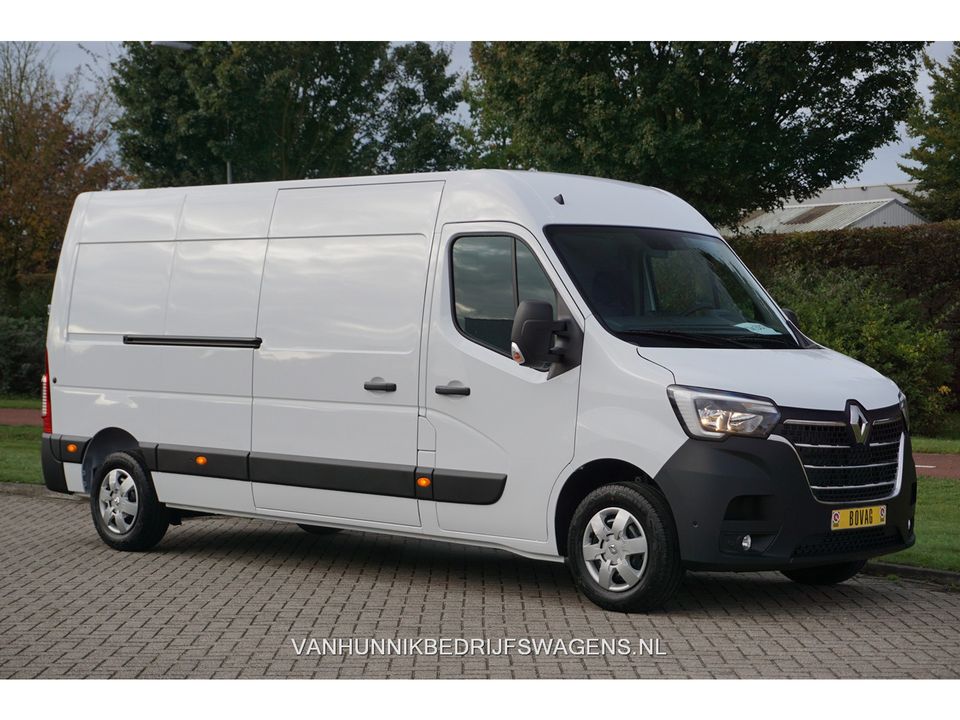 Renault Master T35 2.3 150PK Grand Confort L3H2 Navi, Cam, Betimmering, Trekhaak, 2x Schuifdeur!! NR. 310