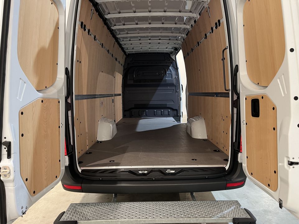 Mercedes-Benz Sprinter 315 CDI L4H2 RWD / Euro 6 / MBUX / Airco / Cruise Control / Camera / CarPlay / Navigatie / 3.300 KM !!