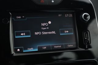 Renault Clio 0.9 TCe Zen 90PK NAP! Navigatie Bluetooth Airco Cruise 16 inch LMV Bass Reflex