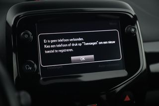 Toyota Aygo 1.0 VVT-i x-JBL Automaat Carplay Android Navigatie Achteruitrijcamera 15 inch LMV Clima Airco LED