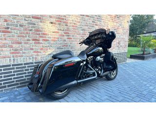 Harley Davidson 103 Street Glide CVO Streetglide FLHTK Ultra Limited