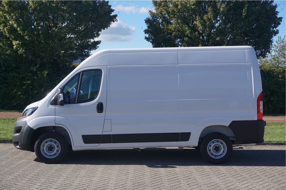 Fiat Ducato 35 2.2 140PK L2H2 10" Navi, Cruise, Climate, Camera, Digitale Cockpit, Blis!! NR. 281