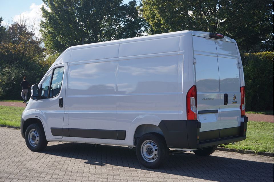 Fiat Ducato 35 2.2 140PK L2H2 10" Navi, Cruise, Climate, Camera, Digitale Cockpit, Blis!! NR. 281