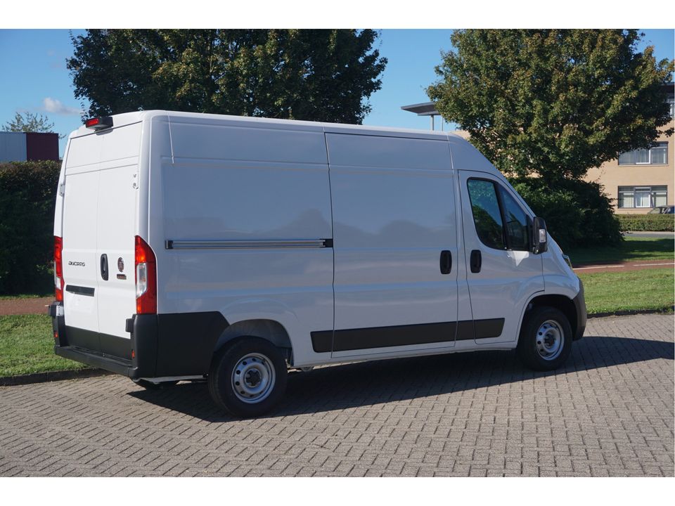 Fiat Ducato 35 2.2 140PK L2H2 10" Navi, Cruise, Climate, Camera, Digitale Cockpit, Blis!! NR. 411