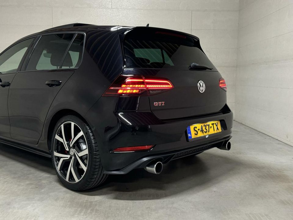 Volkswagen Golf 2.0 TSI GTI Performance Pano Virtual Carplay