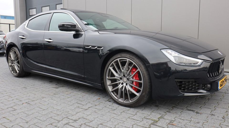 Maserati Ghibli 3.0 V6 S Q4 Ribelle | Leder | 21 inch velgen | Open dak | pracht