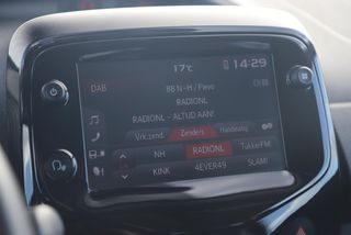 Citroën C1 1.0 VTi Feel Carplay Android Navigatie Camera Airco Getinte Ramen Elektrische Ramen