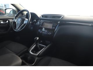 Nissan QASHQAI 1.2 N-Connecta Panoramadak Keyless 18 inch Navigatie 360 Camera Clima Cruise Getint Glas Bluetooth