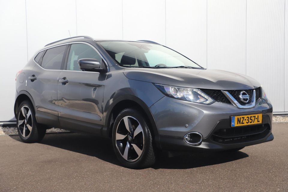 Nissan QASHQAI 1.2 N-Connecta Panoramadak Keyless 18 inch Navigatie 360 Camera Clima Cruise Getint Glas Bluetooth