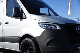 Mercedes-Benz Sprinter 315 1.9 CDI L2H2 FWD Camera, Cruise, Carplay, Automaat, 150PK, LED, Sensoren, Multimedia, UNIEK!